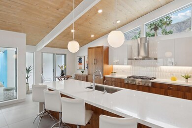 22-web-or-mls-N Rose Ave-022