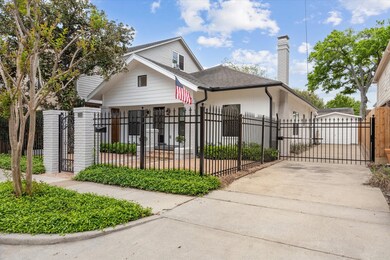 1743 Michigan St, Houston, TX 77006 - photo 3