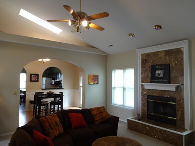 Open Floor Plan!
