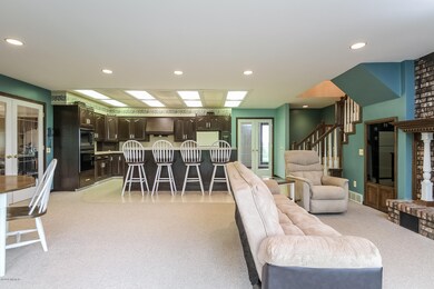 387 92nd St SE, Byron Center, MI 49315 - photo 5