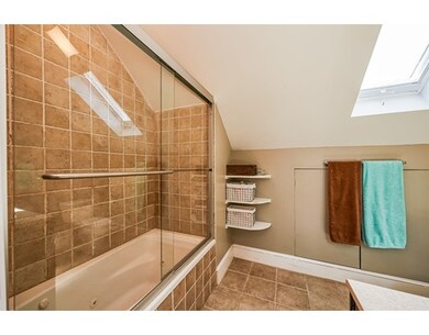 41 Kent St unit B, Brookline, MA 02445 - photo 7