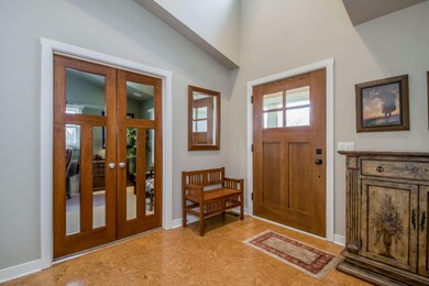 005-Foyer-4034596-large
