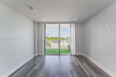 Isla Del Mar unit 712, Miami, FL 33125 - photo 2