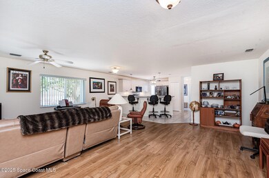 112 Plover Ln unit 633, Rockledge, FL 32955 - photo 7