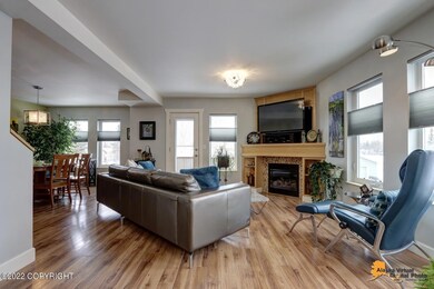Living Room w/Fireplace