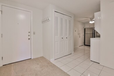 207 Cannongate III, Nashua, NH 03063 - photo 2