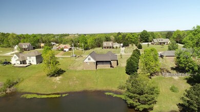 133 Lakes Dr S, Oxford, MS 38655 - photo 5