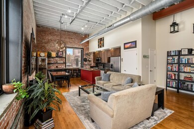 78 E Chestnut unit 604_MLS_08