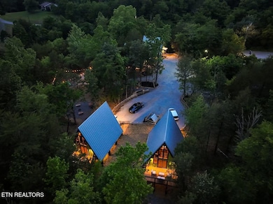 911 Jersey Dr unit 3 and 4, Sevierville, TN 37862 - photo 3