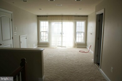 8047 Reserve Way, Vienna, VA 22182 - photo 4