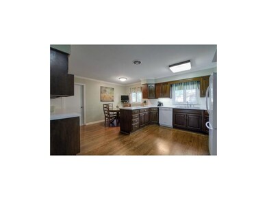 Spacious and Open Kitchen; eat-in and wonderul vie