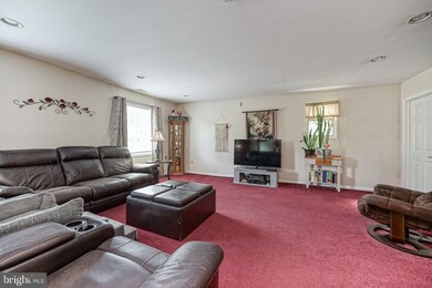 38 Algonkin Ct, Sewell, NJ 08080 - photo 4