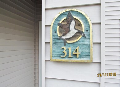 314 Circle Rd unit H008, Manchester, NH 03103 - photo 2