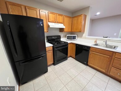 13308 Kilmarnock Way unit I, Germantown, MD 20874 - photo 6