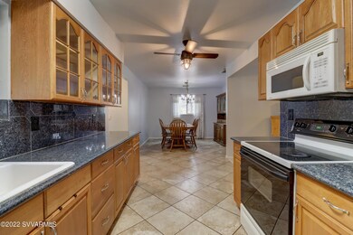 Kitchen 6