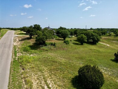 2075 Woodland Rd, Weatherford, TX 76088 - photo 4
