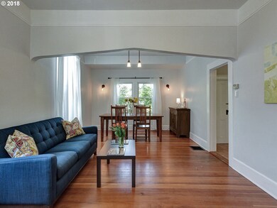 Living Room/Dining Room