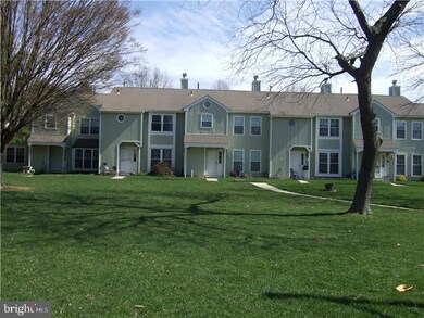 13 Pond View Dr unit 13, Plainsboro, NJ 08536 - photo 2