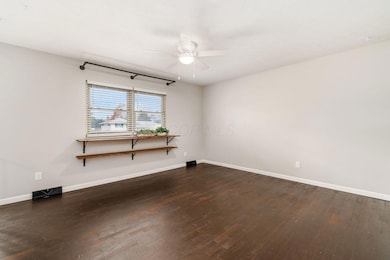 6035 Karl Rd, Columbus, OH 43229 - photo 5