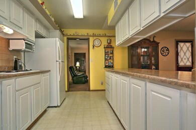 3334 N 81st Ave Phoenix AZ-large-015-21-