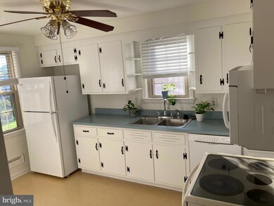 1432 Kent Cir, Winchester, VA 22601 - photo 6