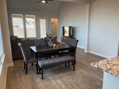 24638 Carleton Lake Ln, Tomball, TX 77375 - photo 4