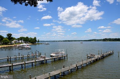 506 Bay View Point Dr, Edgewater, MD 21037 - photo 4