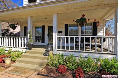 Large front porch with plenty of area for furnitur