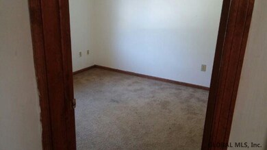 81 Cheltingham Ave, Schenectady, NY 12306 - photo 6