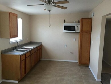 416 Bissonet Ave, El Paso, TX 79915 - photo 4