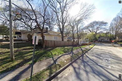 Side of Barnes Corner Lot & Lyle