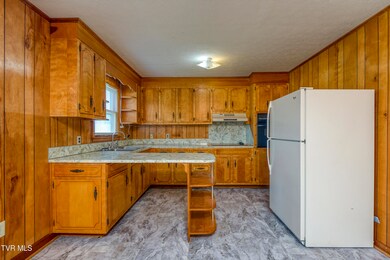 28236-Rhea-Valley-Rd-Abingdon-VA Matt-Sm