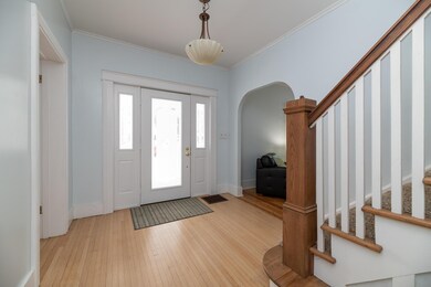 767 Phoenix St-2