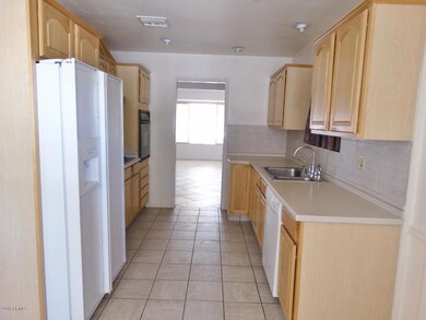 11131 W Kolina Ln (16)