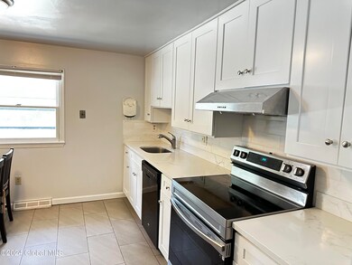 167 N Toll St, Schenectady, NY 12302 - photo 5