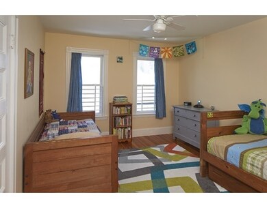 46 Magnolia St unit B, Arlington, MA 02474 - photo 6