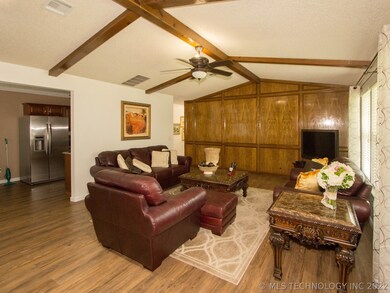 3612 S Oak Ave, Broken Arrow, OK 74011 - photo 5