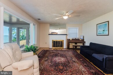 3501 Riverview Dr, Colonial Beach, VA 22443 - photo 4