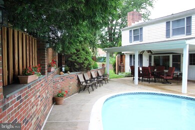 941 Woodbourne Dr, Southampton, PA 18966 - photo 5