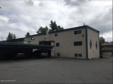Carport side
