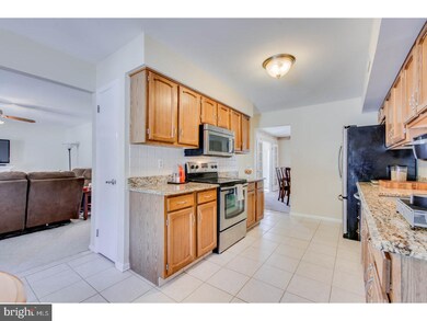 23 Borrelly Blvd, Sewell, NJ 08080 - photo 4