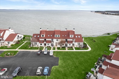 11 B Queen Elizabeth Ct, Chester, MD 21619 - photo 2