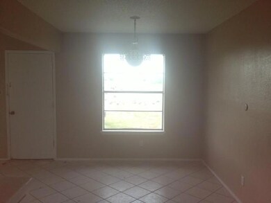 1718 Opossum Cir, Horizon City, TX 79928 - photo 2