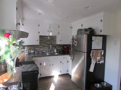 157 Central St unit 5, Foxboro, MA 02035 - photo 2