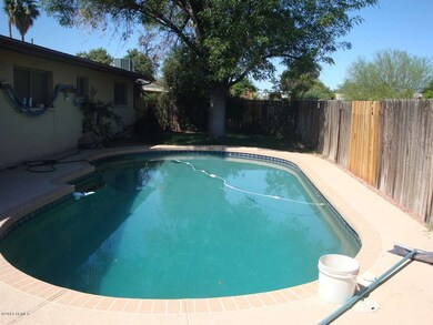 3620 Mercer Ln 020
