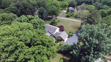 10616 Brentwood Dr, Manassas, VA 20111 - photo 5