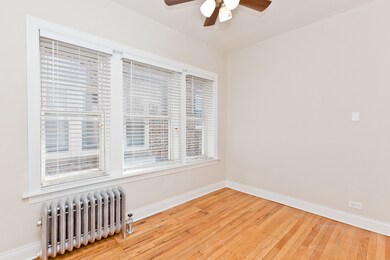 3137 W Lawrence Ave unit 3, Chicago, IL 60625 - photo 5