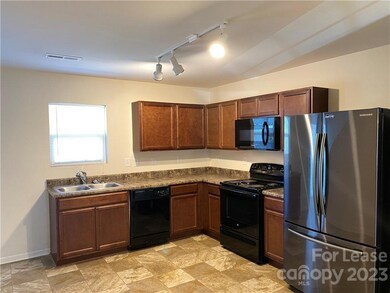 824 Ranchero St, Statesville, NC 28677 - photo 6