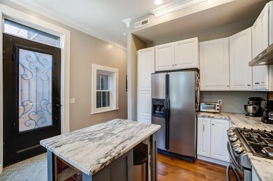 1822 Logan St, Cincinnati, OH 45202 - photo 4