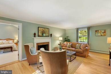 2411 Ravenview Rd, Lutherville Timonium, MD 21093 - photo 7